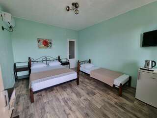 Гостиница Сервер Судак Двухместный номер с 1 кроватью и балконом, вид на море-3